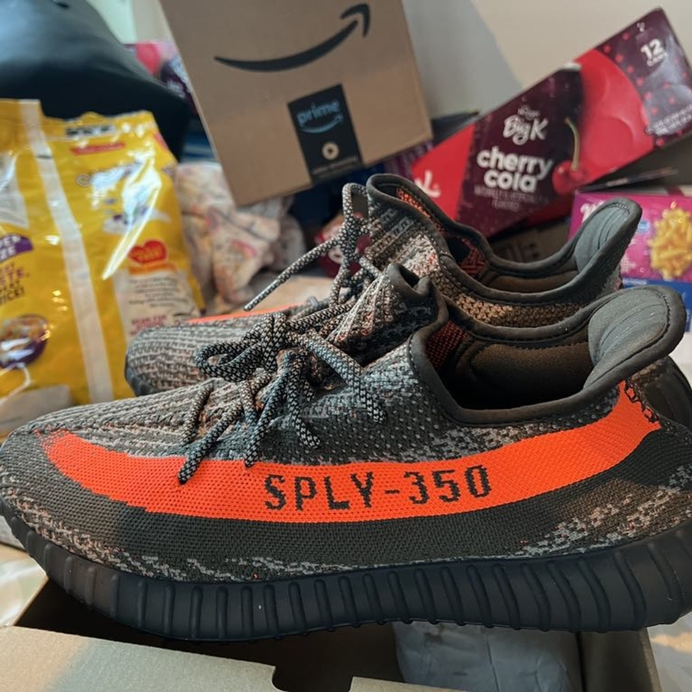 Yeezy 350v2 carbon beluga sz.14